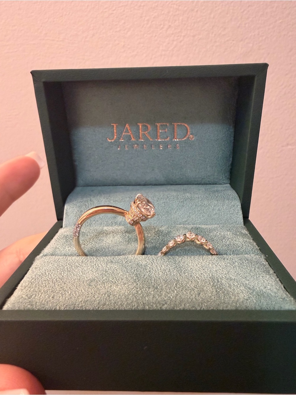 Pnina Tornai Two-Piece Diamond Engagement and Curved Wedding Band Set in 14kGold